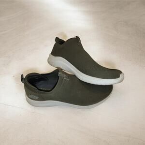 Skechers Ultra Flex 3.0 Smooth Step Hands Free Slip-Ins Green Memory Foam Sz 10